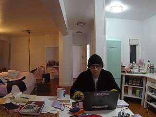 voyeurcam-celticiron-02