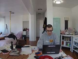 voyeurcam-celticiron-02