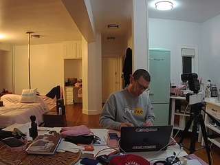 voyeurcam-celticiron-02