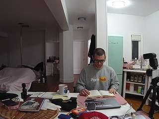 voyeurcam-celticiron-02