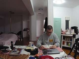 voyeurcam-celticiron-02