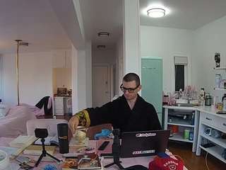 voyeurcam-celticiron-02