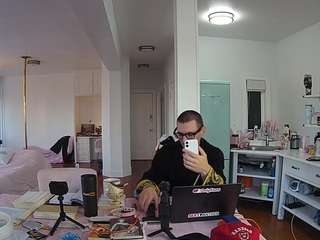 voyeurcam-celticiron-02