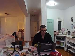 voyeurcam-celticiron-02