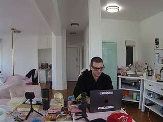 voyeurcam-celticiron-02