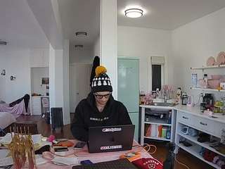 voyeurcam-celticiron-02