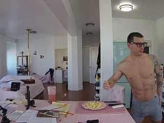 voyeurcam-celticiron-02