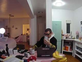 voyeurcam-celticiron-02