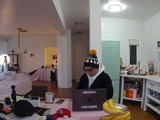 voyeurcam-celticiron-02