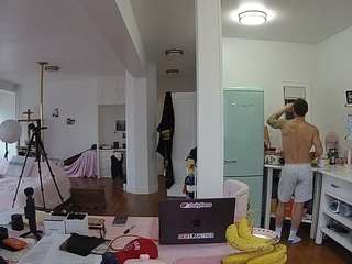 voyeurcam-celticiron-02