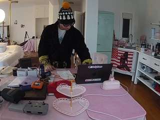 voyeurcam-celticiron-02