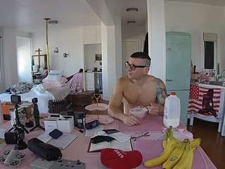 voyeurcam-celticiron-02