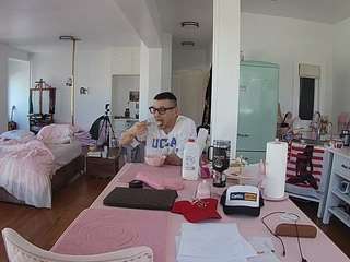 voyeurcam-celticiron-02