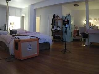 voyeurcam-celticiron-02