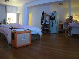 voyeurcam-celticiron-02