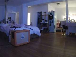 voyeurcam-celticiron-02