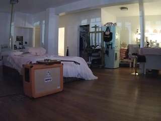 voyeurcam-celticiron-02