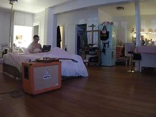 voyeurcam-celticiron-02