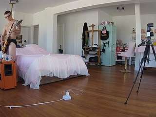 voyeurcam-celticiron-02