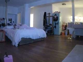 voyeurcam-celticiron-02