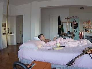 voyeurcam-celticiron-02