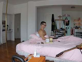 voyeurcam-celticiron-02