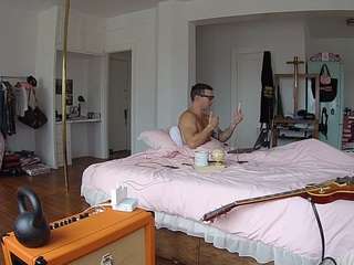 voyeurcam-celticiron-02