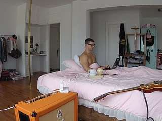 voyeurcam-celticiron-02