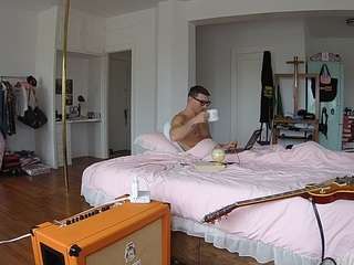 voyeurcam-celticiron-02