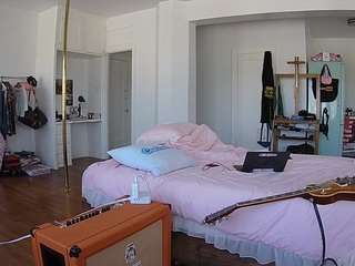 voyeurcam-celticiron-02