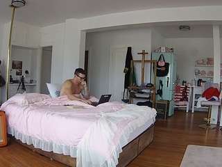 voyeurcam-celticiron-02