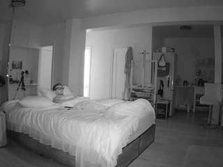 voyeurcam-celticiron-02