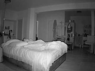 voyeurcam-celticiron-02