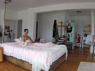 voyeurcam-celticiron-02