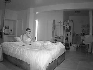 voyeurcam-celticiron-02