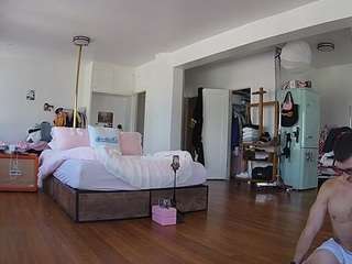 voyeurcam-celticiron-02