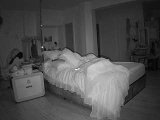 voyeurcam-celticiron-02