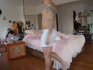 voyeurcam-celticiron-02