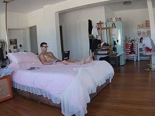 voyeurcam-celticiron-02