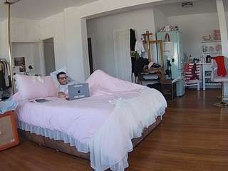 voyeurcam-celticiron-02