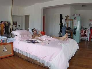 voyeurcam-celticiron-02