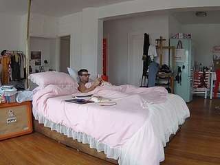 voyeurcam-celticiron-02