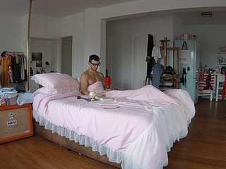 voyeurcam-celticiron-02