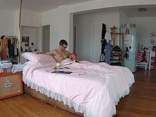 voyeurcam-celticiron-02