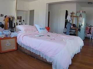 voyeurcam-celticiron-02