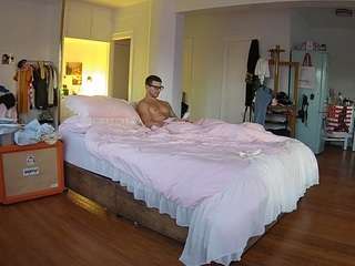 voyeurcam-celticiron-02