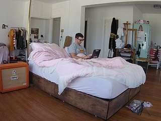 voyeurcam-celticiron-02