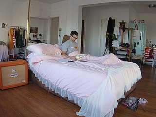 voyeurcam-celticiron-02