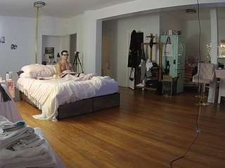 voyeurcam-celticiron-02