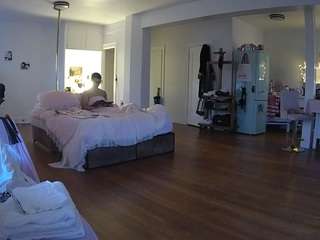 voyeurcam-celticiron-02